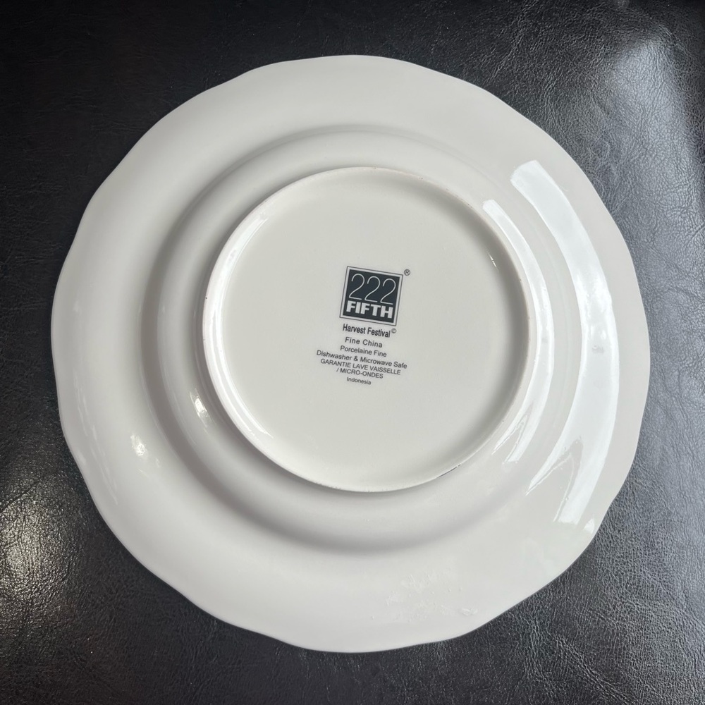 Autumn Leaf Dinner Plate one piece - Picture 3 of 4